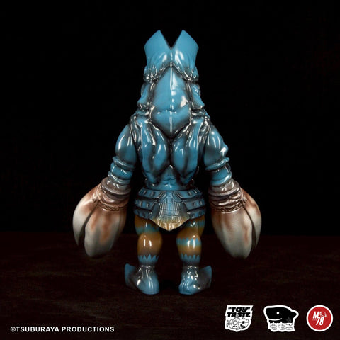 巴魯坦星人 Alien Baltan【1st Colourway】 MOMOCO STUDIO